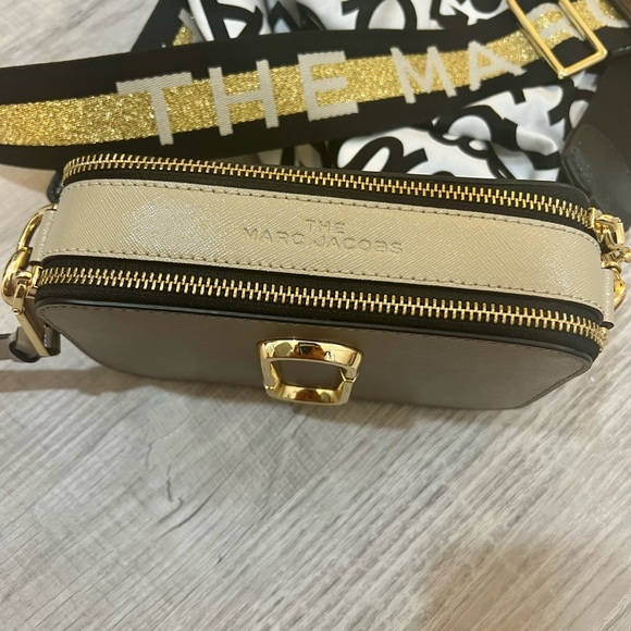 Marc Jacobs Crossbody - Picture 3 of 5